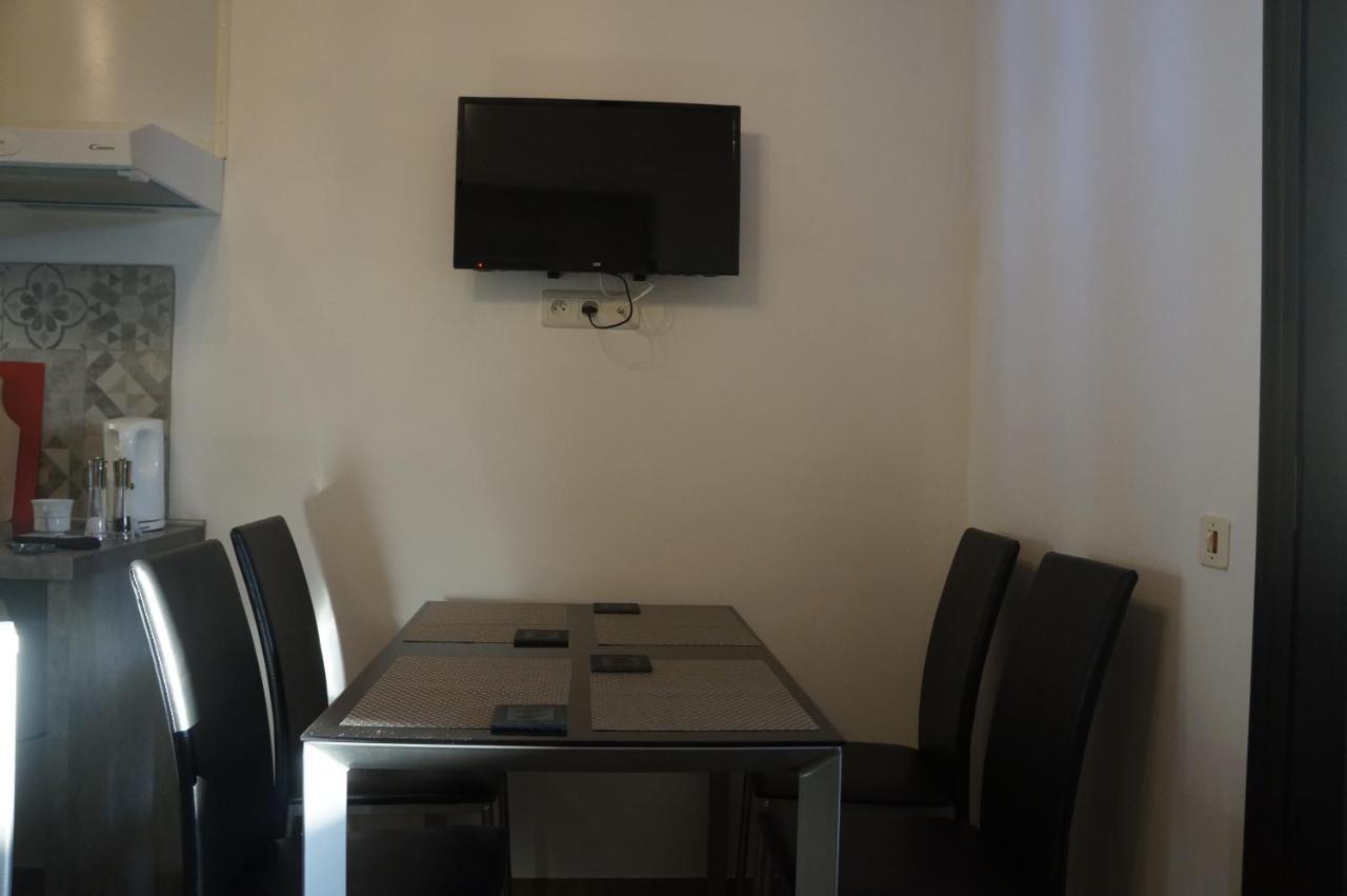 Lavender Apartment อาร์เจเลส-ซัวร์-แมร์ ภายนอก รูปภาพ